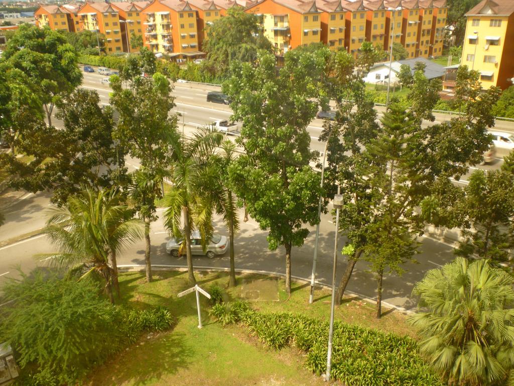 Hotel Sri Sutra - Bandar Sunway 3 เปอตาลิงจายา ภายนอก รูปภาพ