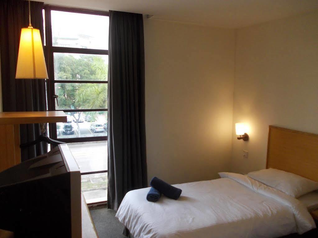 Hotel Sri Sutra - Bandar Sunway 3 เปอตาลิงจายา ภายนอก รูปภาพ